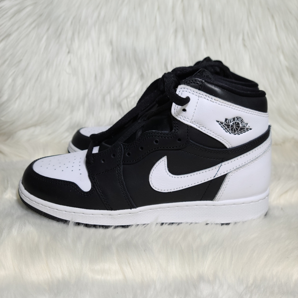 Nike Air Jordan 1 Retro High OG Black White 2.0 Women 8.5 / Youth 7 NEW - Picture 4 of 7
